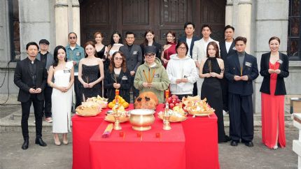 TVB新剧《枱底》开镜拜神，中港马三地取景 剧情高度保密